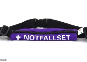 KURT-der-Bauchgurt-NOTFALLSET-aubergine